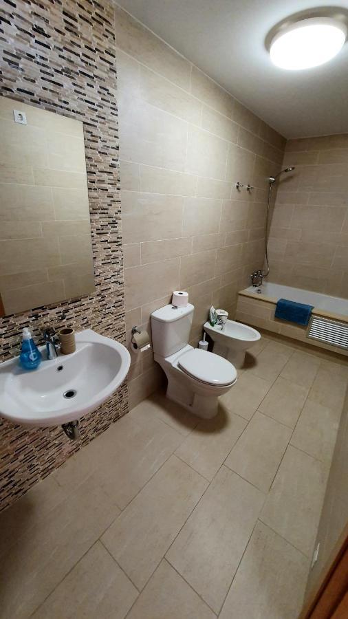 Modern 4 Double Bedroom Villa With Pool / Garden Valdoviño Esterno foto